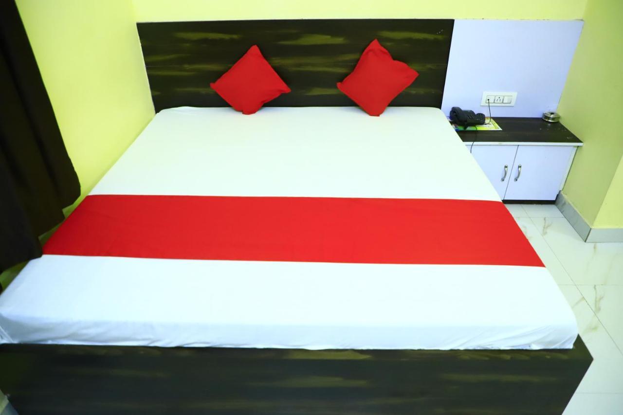 Shivraj Homestay 马图拉 外观 照片