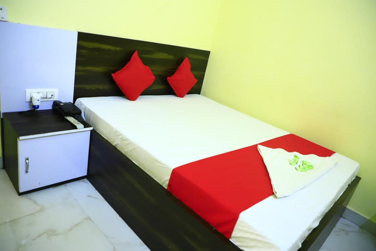 Shivraj Homestay 马图拉 外观 照片