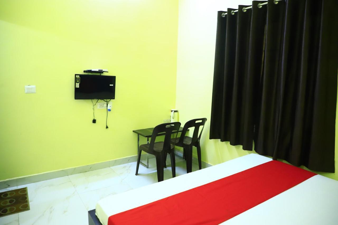 Shivraj Homestay 马图拉 外观 照片