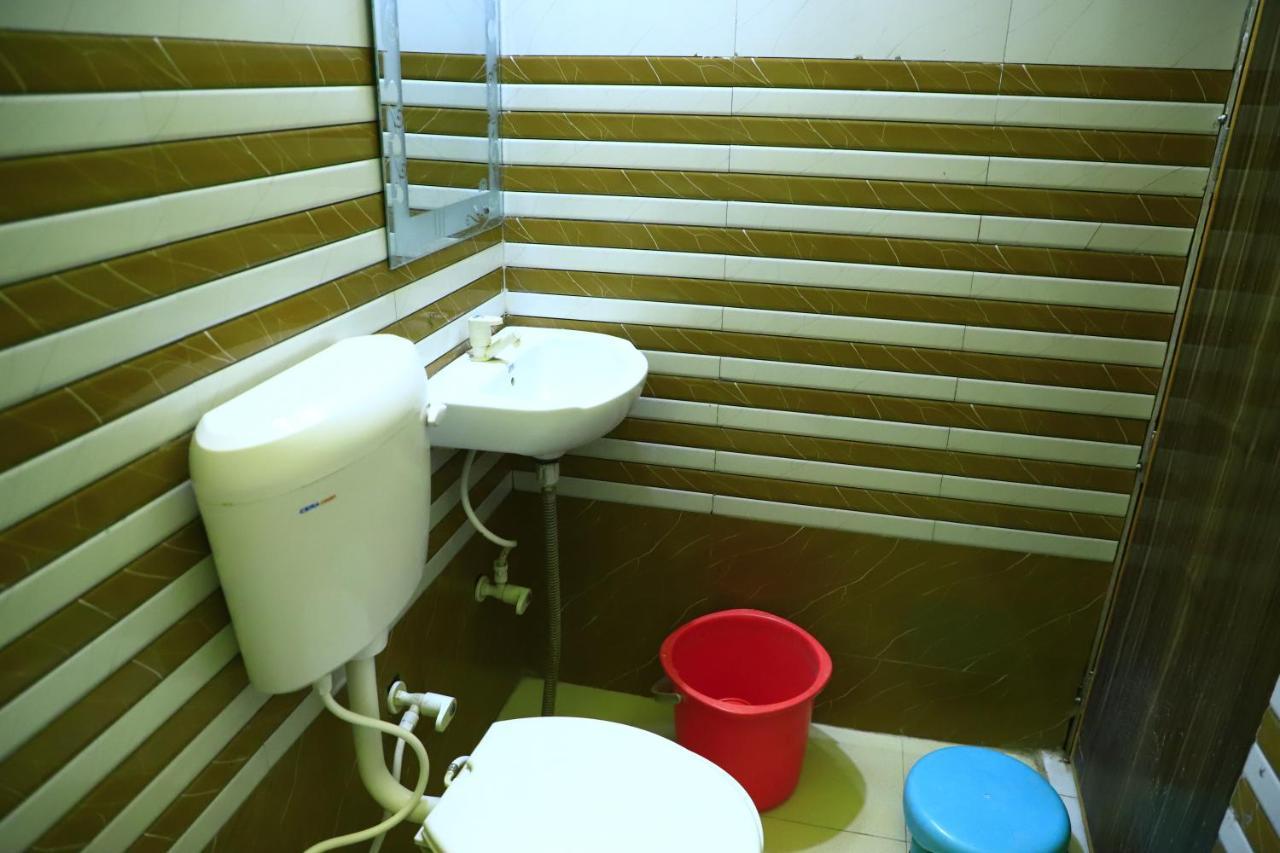 Shivraj Homestay 马图拉 外观 照片